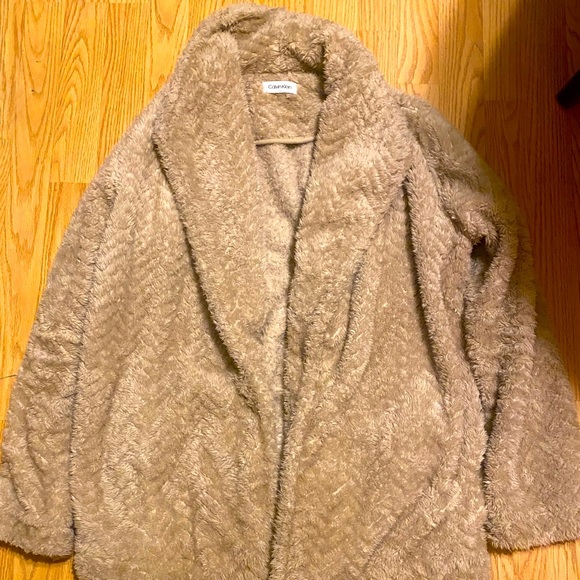 Calvin Klein furry jacket sz M/L - Picture 1 of 3